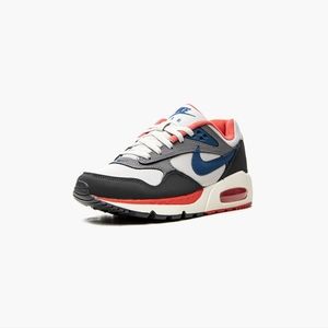 Nike Air Max Correlate Size 4 Tennis Shoes